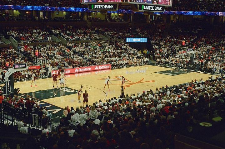 OG真人 · 赛事现场（资料示意）